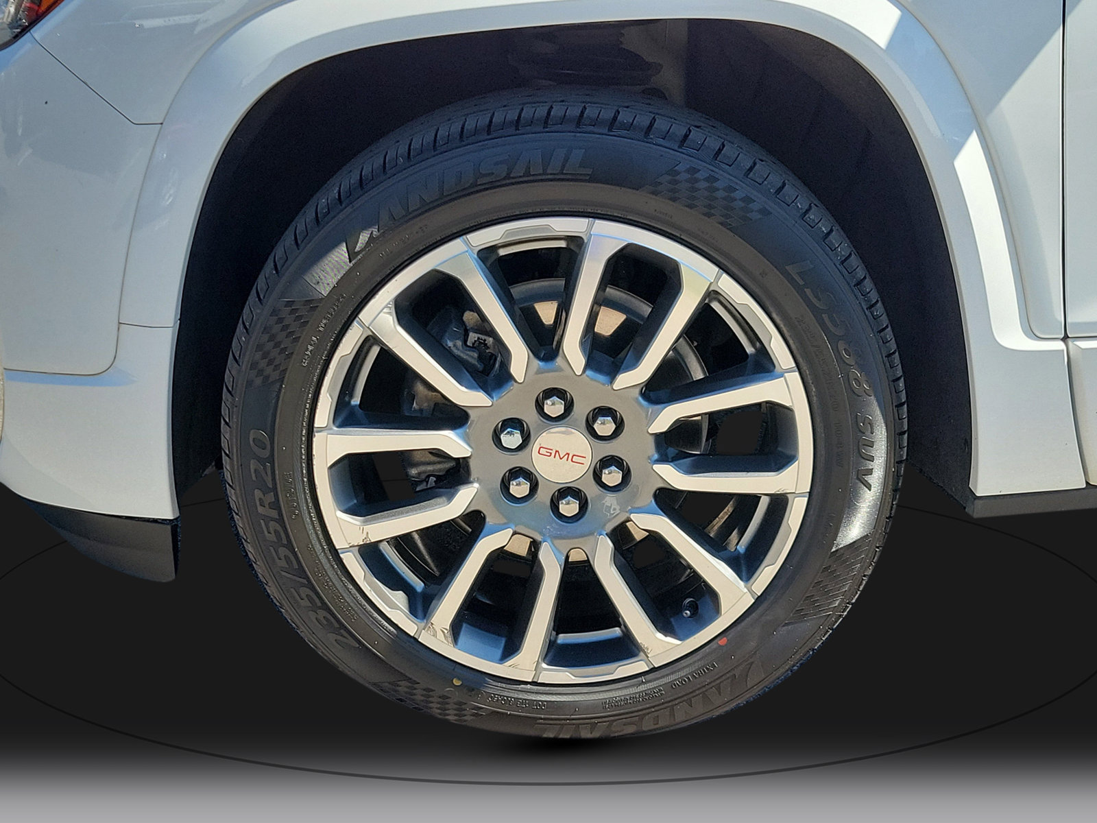 Used 2021 GMC Acadia Denali w/ LPO, Floor Liner Package FWD image 9