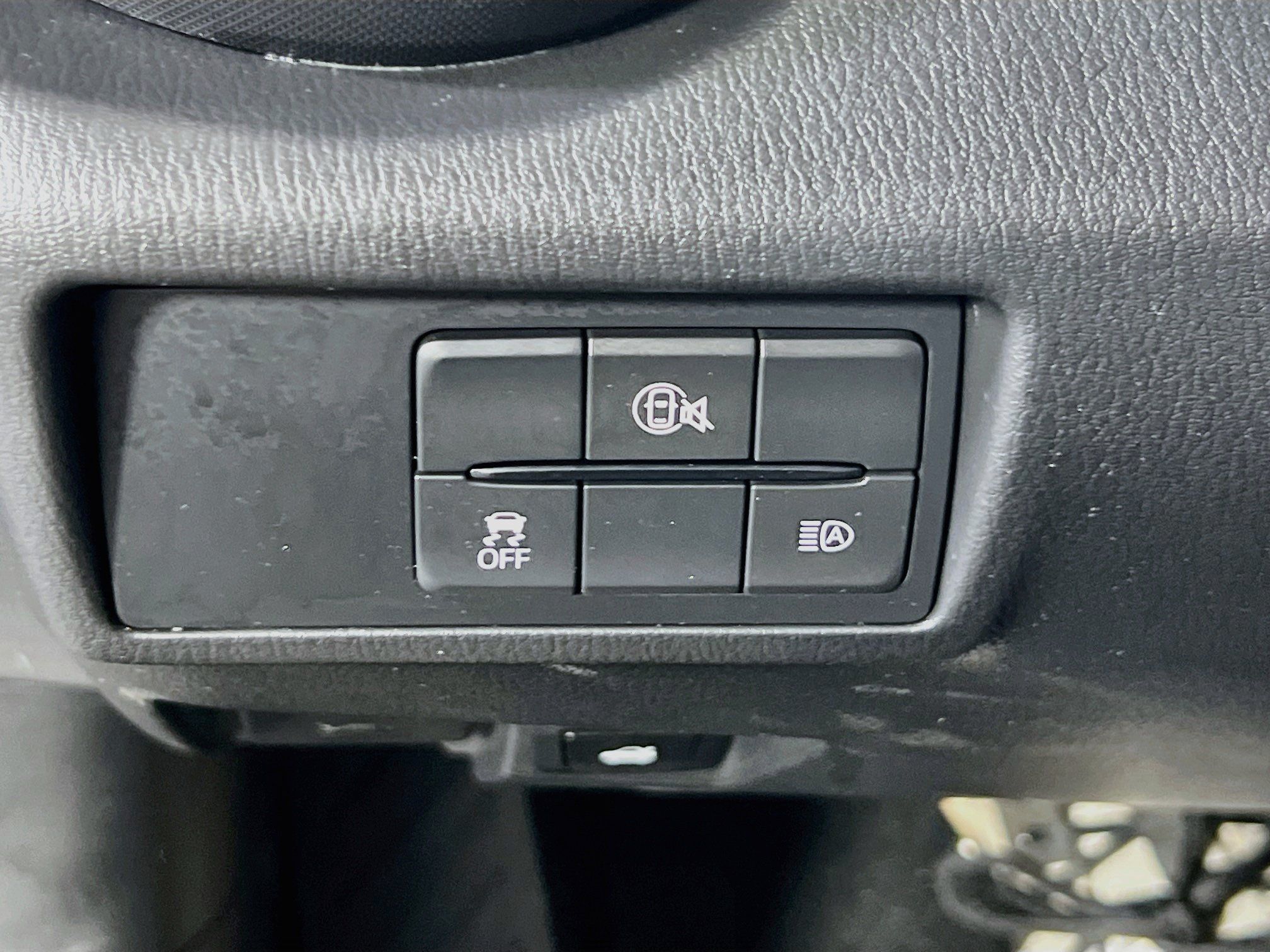 Used 2024 MAZDA MX-5 Miata RF Grand Touring RWD image 10