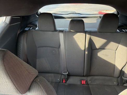 Used 2018 Toyota C-HR XLE image 18