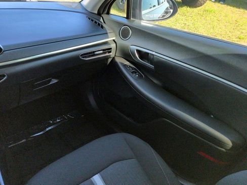 Used 2022 Hyundai Sonata SEL FWD image 15