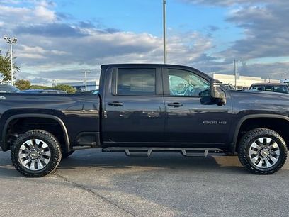 Used 2024 Chevrolet Silverado 2500 Custom w/ Custom Value Package