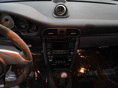 Used 2010 Porsche 911 GT3 RS image 11