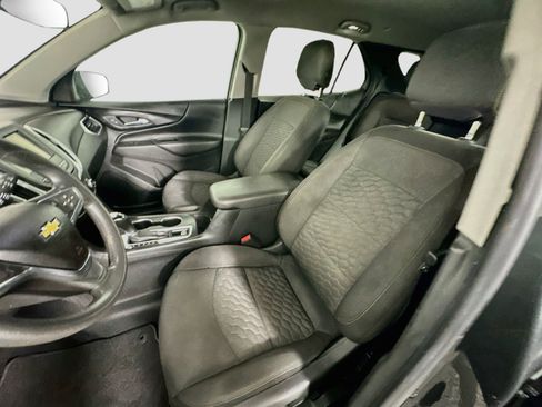 Used 2019 Chevrolet Equinox LT FWD image 13
