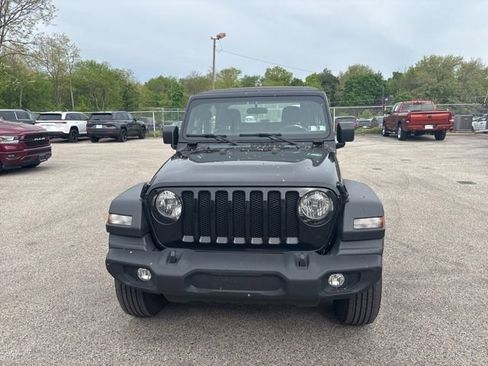 Used 2023 Jeep Wrangler Sport AWD/4WD image 8