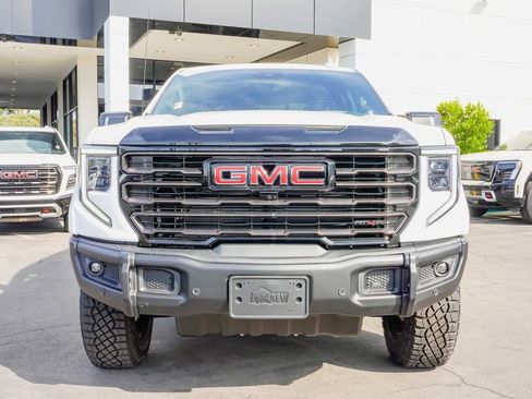 New 2026 GMC Sierra 1500 AT4X AWD/4WD image 4