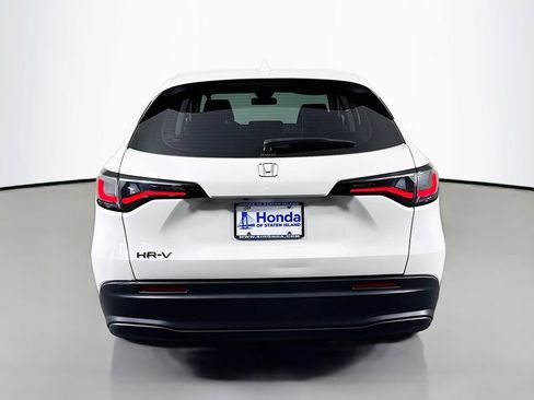 Used 2024 Honda HR-V LX image 6