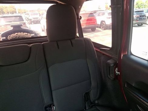 Used 2021 Jeep Wrangler Unlimited Sport AWD/4WD image 20