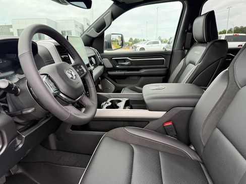 New 2026 RAM 1500 Laramie AWD/4WD image 10