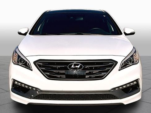 Used 2017 Hyundai Sonata Limited 2.0T FWD image 4