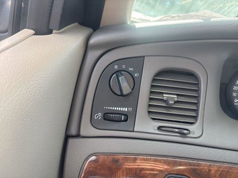 Used 2006 Mercury Grand Marquis LS RWD image 18