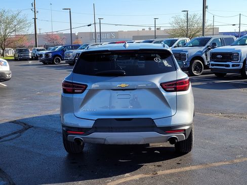 Used 2023 Chevrolet Blazer LT image 5