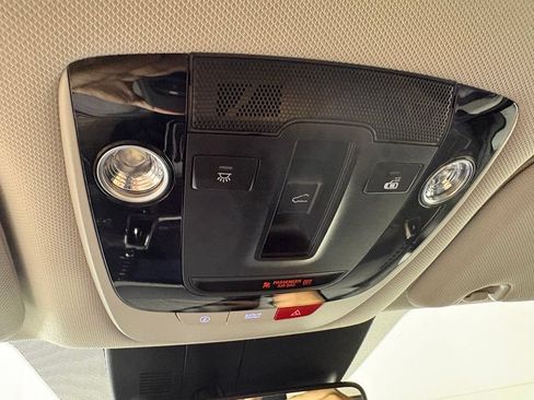 Used 2023 Kia Sorento SX FWD image 38