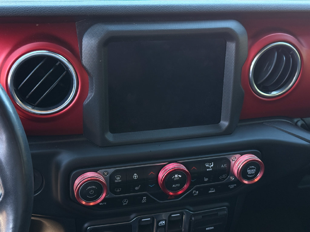 Used 2021 Jeep Gladiator Rubicon AWD/4WD image 7