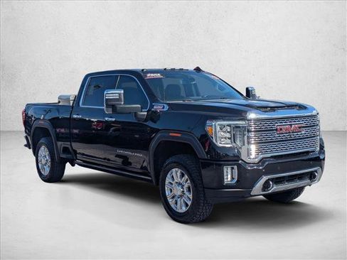 Used 2022 GMC Sierra 2500 Denali image 3