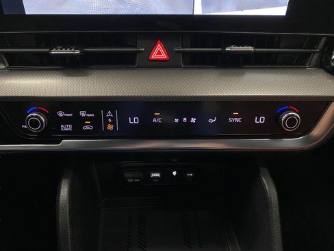 Used 2023 Kia Sportage SX FWD image 63