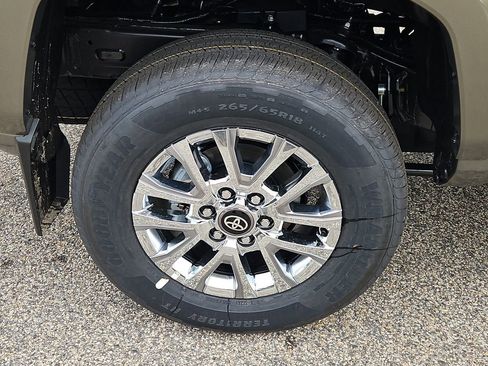 New 2026 Toyota Tacoma Limited AWD/4WD image 5