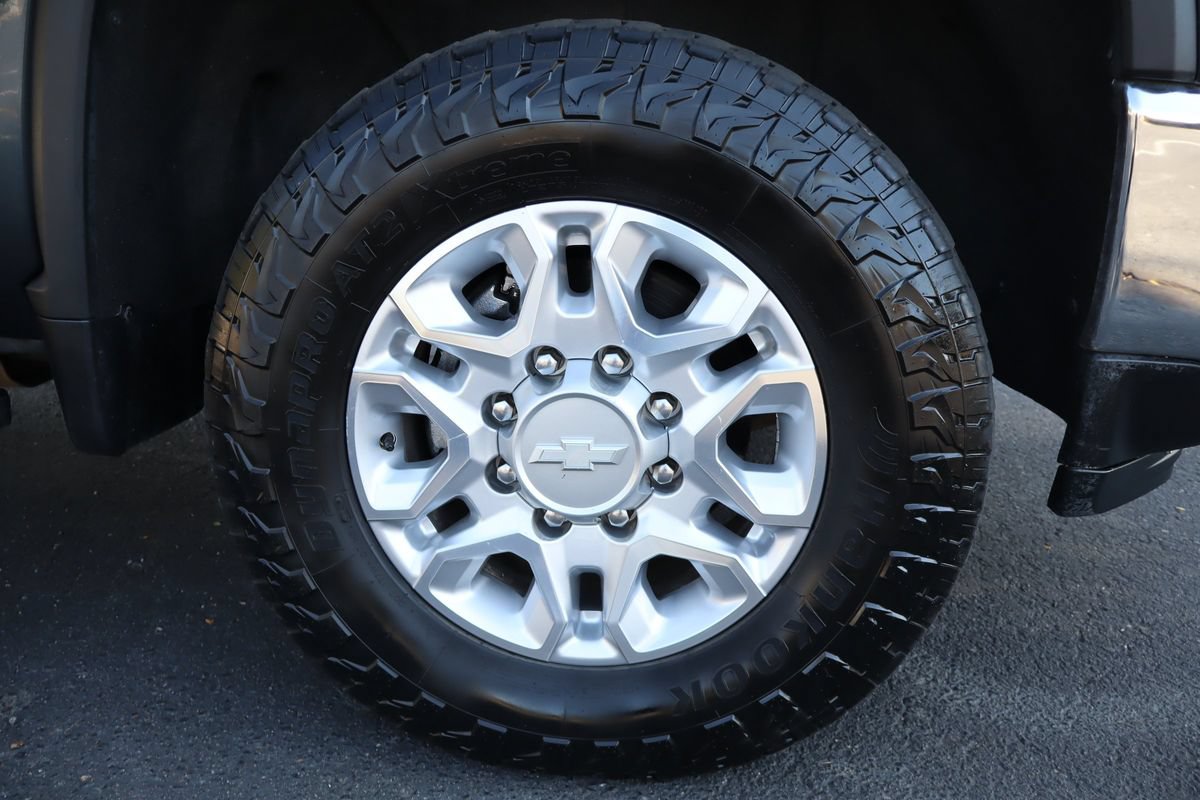 Used 2020 Chevrolet Silverado 3500 LT w/ All Star Edition AWD/4WD image 43