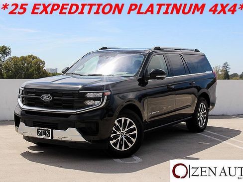 Used 2025 Ford Expedition Max Platinum AWD/4WD image 3