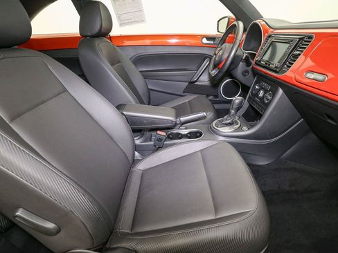 Used 2016 Volkswagen Beetle 1.8T FWD image 14