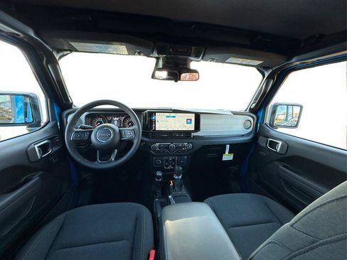 New 2026 Jeep Gladiator Sport AWD/4WD image 20