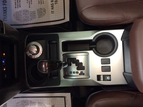 Used 2023 Toyota 4Runner Limited image 33