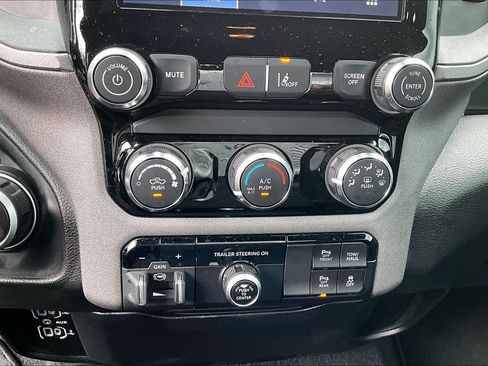 Used 2025 RAM 1500 Tradesman AWD/4WD image 16