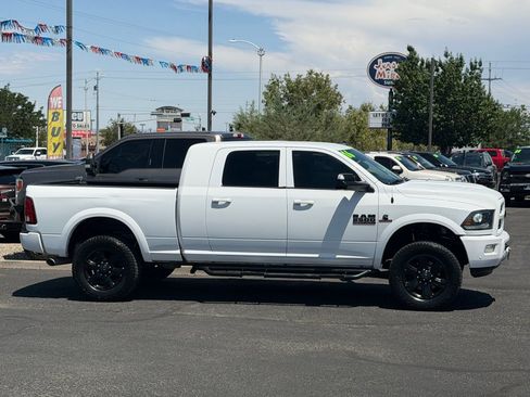Used 2016 RAM 2500 Laramie w/ Sport Appearance Group AWD/4WD image 3