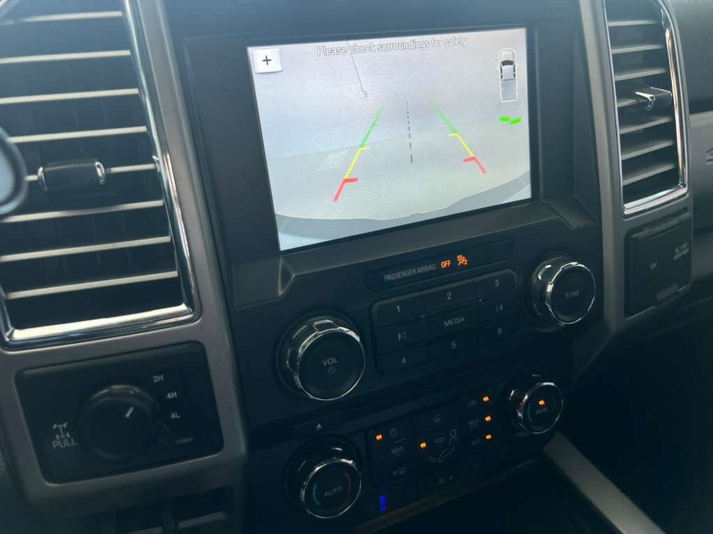 Used 2017 Ford F250 Lariat w/ Lariat Value Package AWD/4WD image 23