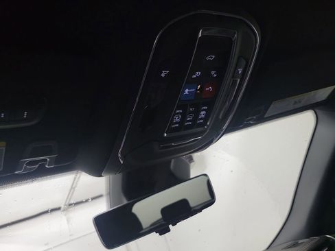 Used 2024 Jeep Grand Cherokee Limited 4xe AWD/4WD image 15