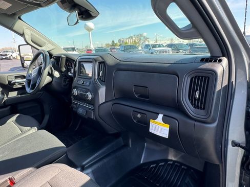 New 2026 GMC Sierra 2500 Pro image 30