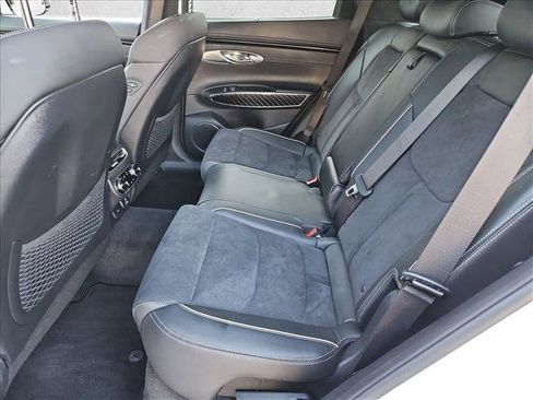 Used 2022 Genesis GV70 3.5T Sport w/ Sport Prestige Package AWD/4WD image 19