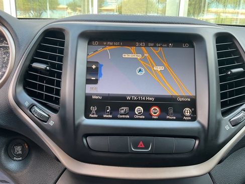 Used 2014 Jeep Cherokee Limited FWD image 32