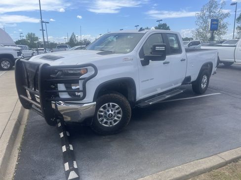 Used 2021 Chevrolet Silverado 2500 W/T w/ WT Fleet Convenience Package image 4