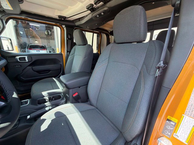 New 2026 Jeep Gladiator Sport AWD/4WD image 19