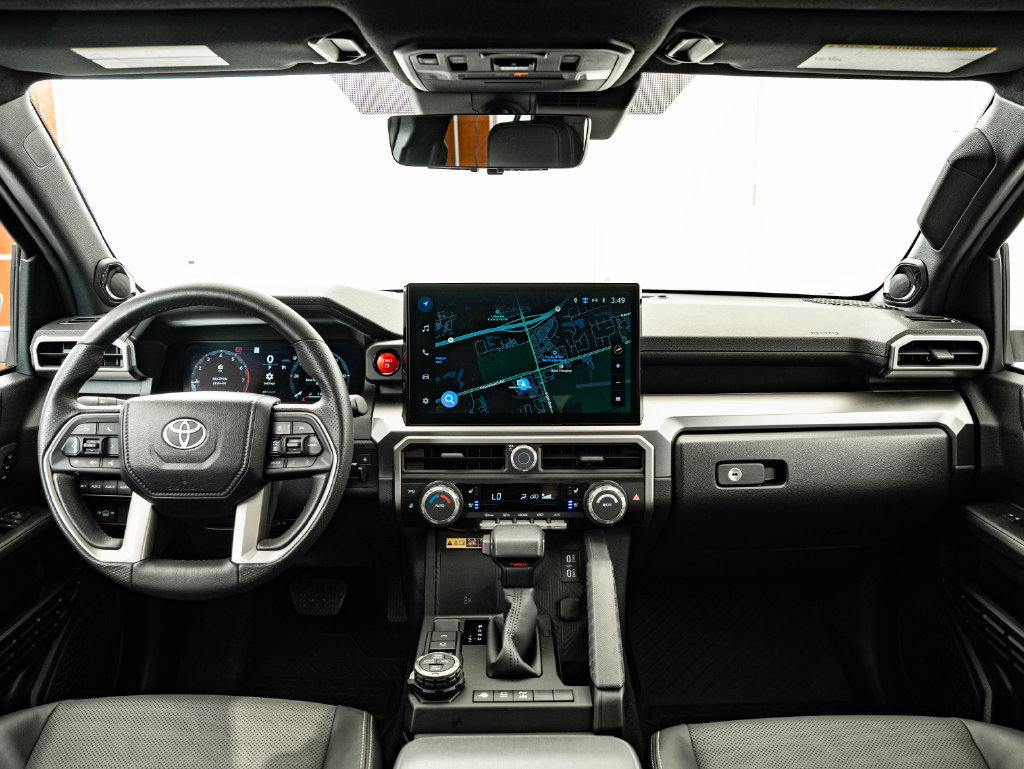 Used 2025 Toyota 4Runner TRD Off-Road Premium w/ Tow Technology Package AWD/4WD image 4