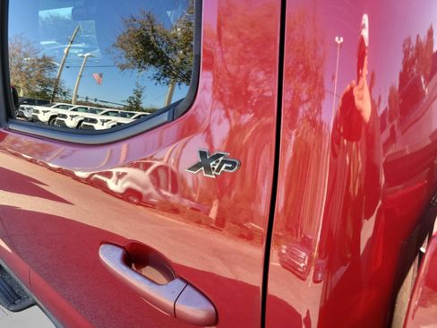 Used 2017 Toyota Tacoma SR5 w/ Tow Package image 21