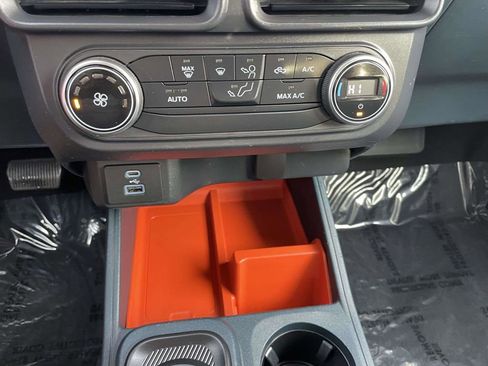 Used 2022 Ford Maverick XLT FWD image 39