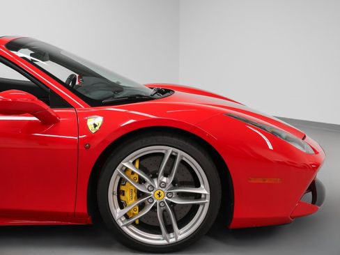 Certified 2018 Ferrari 488 Spider image 11