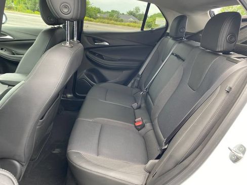 Used 2022 Buick Encore GX Select FWD image 18