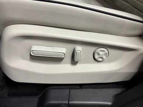 New 2026 Honda Odyssey Touring image 22