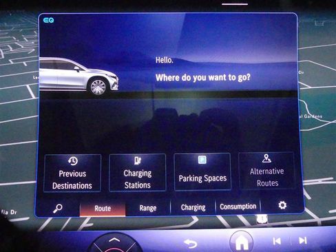 Used 2025 Mercedes-Benz EQS 580 4MATIC SUV w/ Exclusive Trim Package image 19
