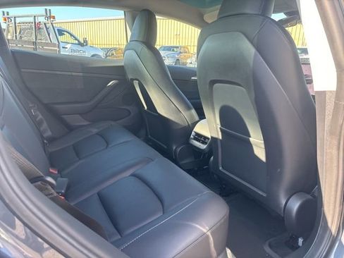 Used 2023 Tesla Model 3 Performance image 16