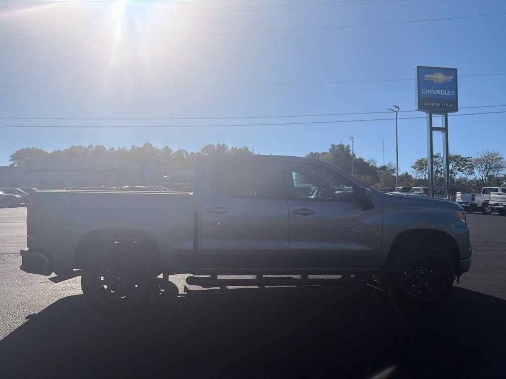 New 2026 Chevrolet Silverado 1500 RST w/ RST Select Package AWD/4WD image 9