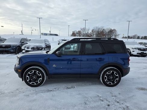 Used 2023 Ford Bronco Sport Outer Banks w/ Tech Package image 4