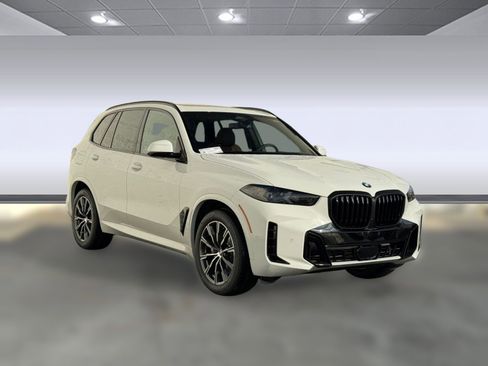 New 2026 BMW X5 xDrive40i w/ M Sport Package image 6