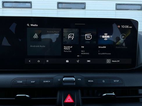 Used 2025 Kia K4 LXS image 31