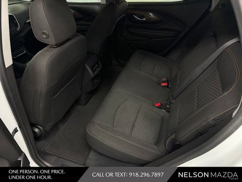 Used 2021 GMC Terrain SLE FWD image 33