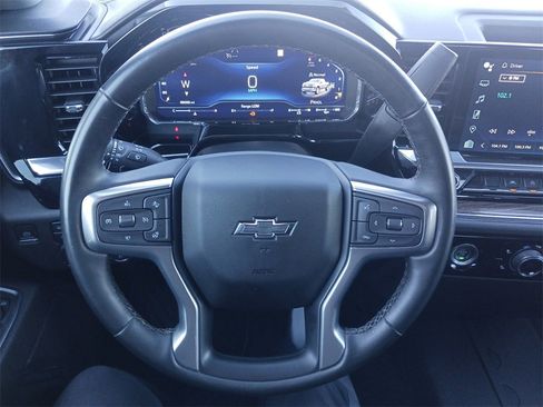 Used 2023 Chevrolet Silverado 1500 RST image 17