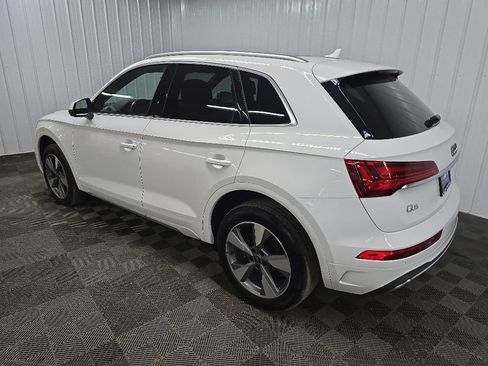 Used 2023 Audi Q5 2.0T Premium w/ Convenience Package AWD/4WD image 9