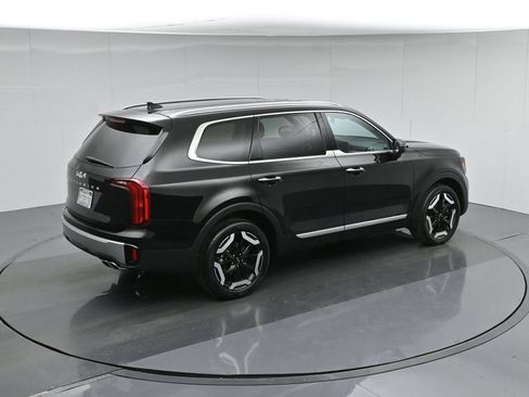 Used 2024 Kia Telluride S FWD image 46